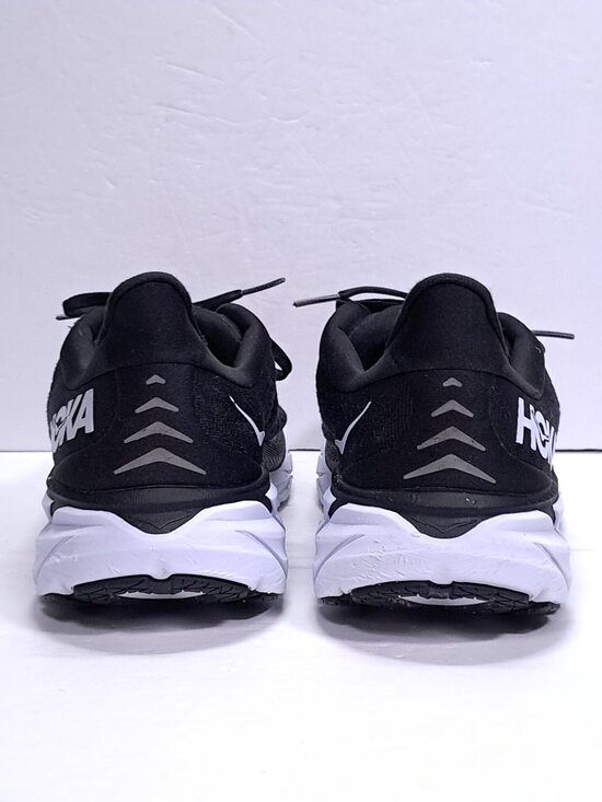 Hoka Clifton 8 Athletic Shoes Men 9.5 D Black White Run Sneakers 1119393 BWHT